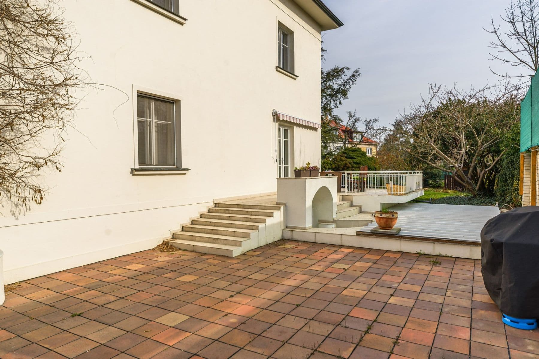 Pronájem kanceláře 16 m², Nad Údolím, Praha, Praha Pronájem kanceláře 16 m², Nad Údolím, Praha, Praha