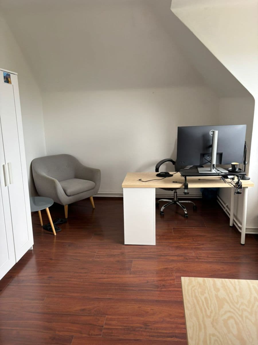 Pronájem kanceláře 16 m², Nad Údolím, Praha, Praha Pronájem kanceláře 16 m², Nad Údolím, Praha, Praha