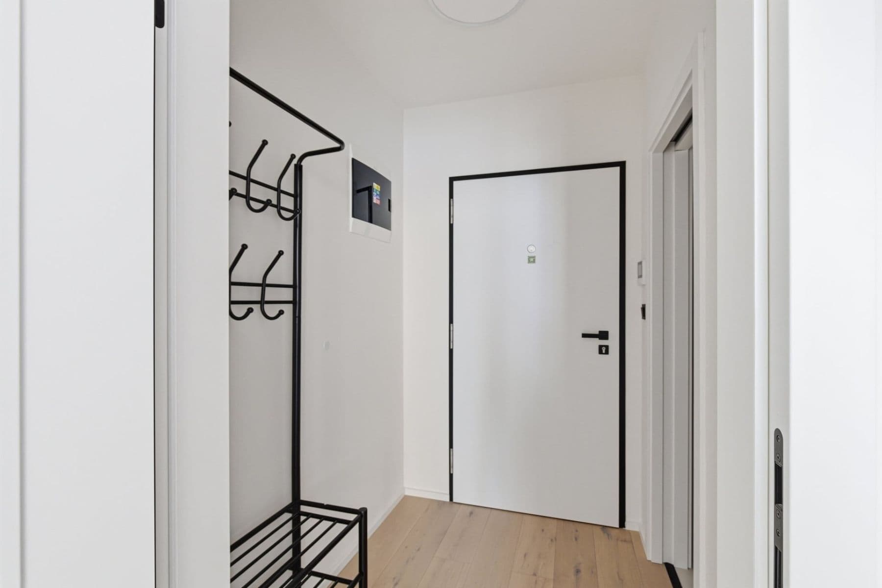 Pronájem bytu 1+kk 23 m², Krymská, Praha, Praha Pronájem bytu 1+kk 23 m², Krymská, Praha, Praha