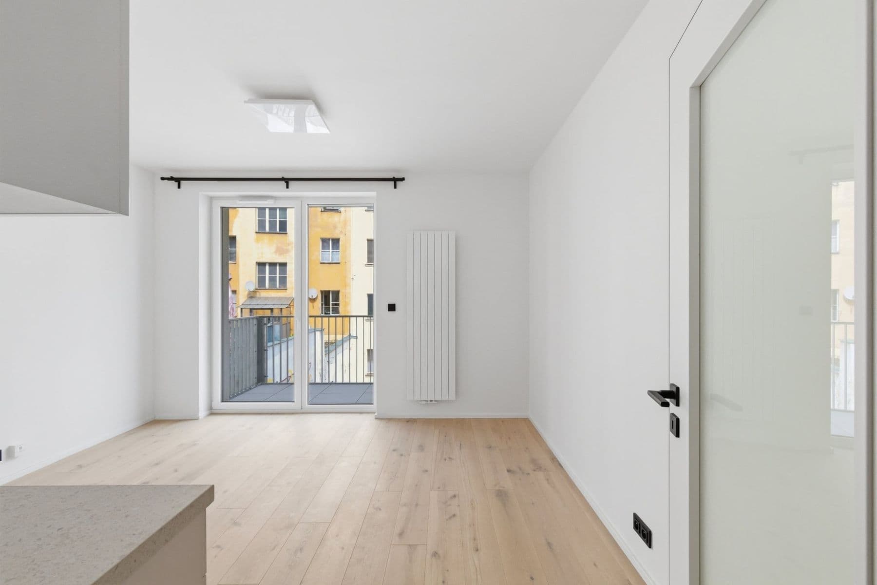 Pronájem bytu 1+kk 23 m², Krymská, Praha, Praha Pronájem bytu 1+kk 23 m², Krymská, Praha, Praha