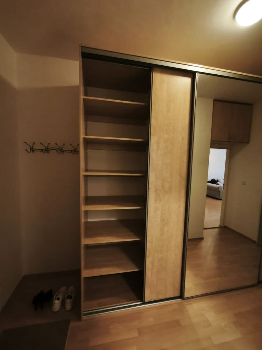 Pronájem bytu 2+kk 49 m², Sokolovská, Čelákovice, Středočeský kraj Pronájem bytu 2+kk 49 m², Sokolovská, Čelákovice, Středočeský kraj