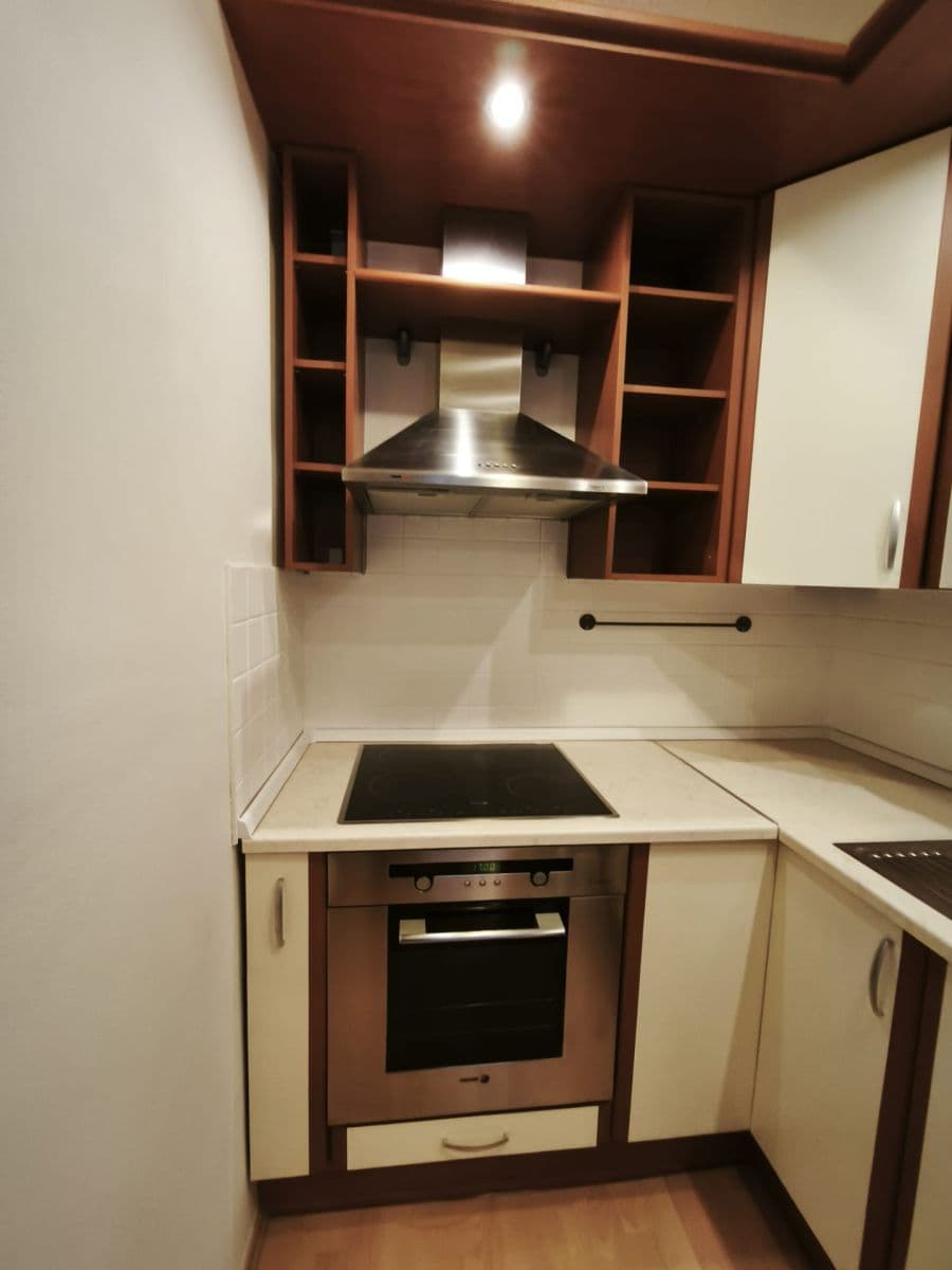 Pronájem bytu 2+kk 49 m², Sokolovská, Čelákovice, Středočeský kraj Pronájem bytu 2+kk 49 m², Sokolovská, Čelákovice, Středočeský kraj