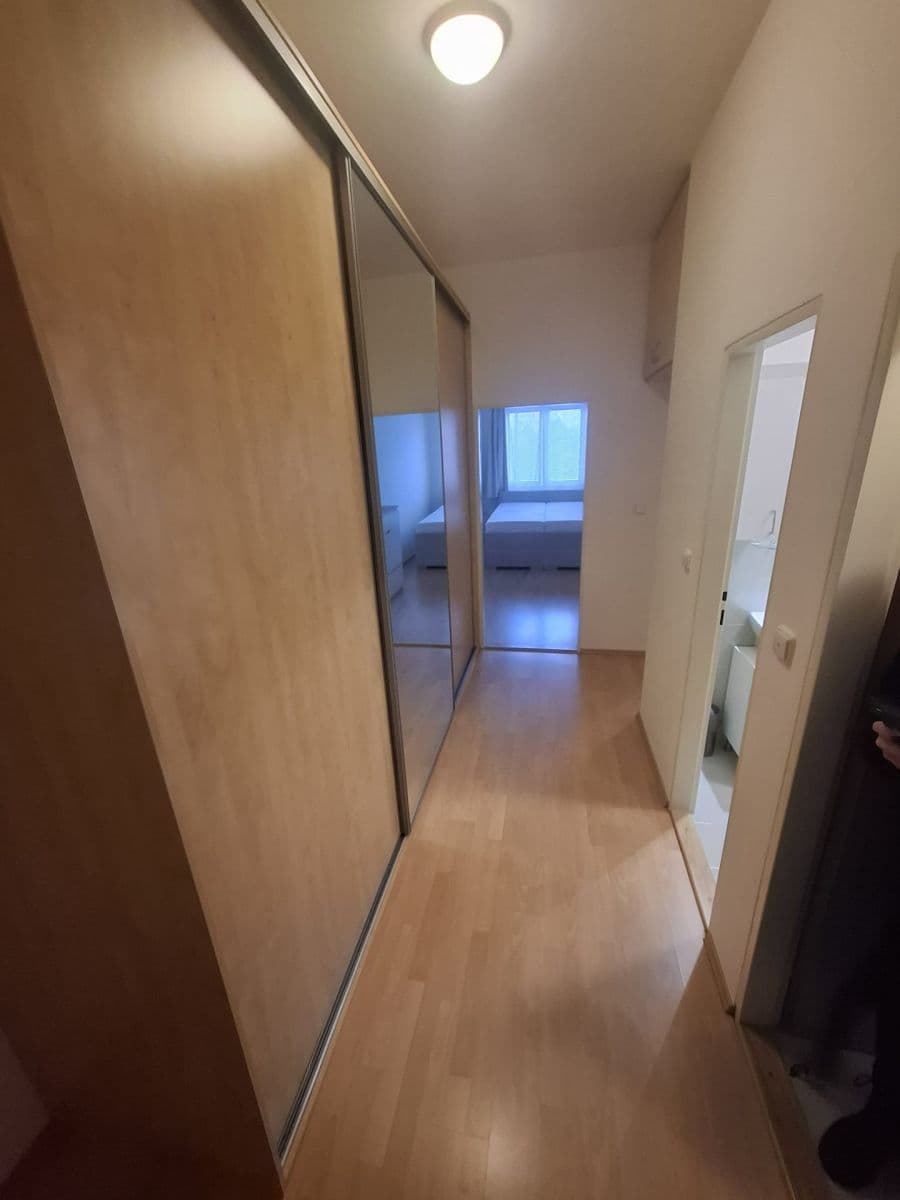 Pronájem bytu 2+kk 49 m², Sokolovská, Čelákovice, Středočeský kraj Pronájem bytu 2+kk 49 m², Sokolovská, Čelákovice, Středočeský kraj