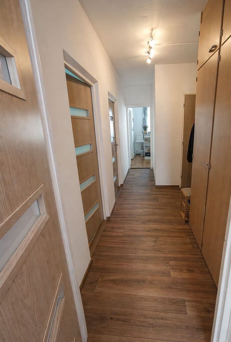 Prodej bytu 3+1 79 m², Bzenecká, Plzeň, Plzeňský kraj Prodej bytu 3+1 79 m², Bzenecká, Plzeň, Plzeňský kraj