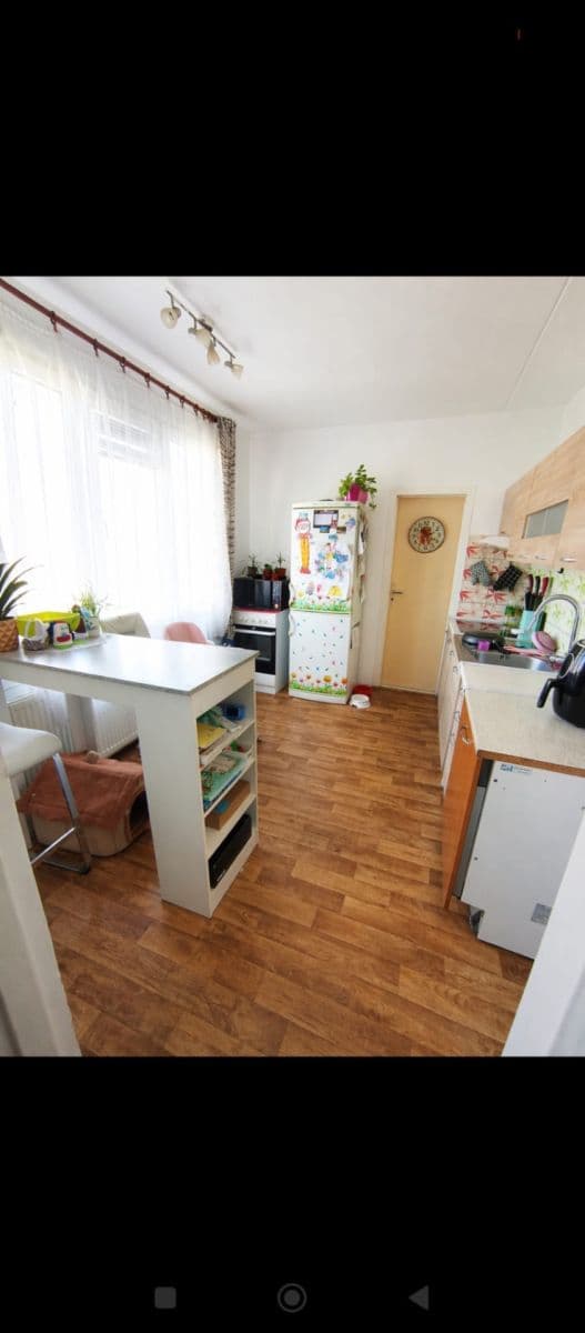 Prodej bytu 3+1 79 m², Bzenecká, Plzeň, Plzeňský kraj Prodej bytu 3+1 79 m², Bzenecká, Plzeň, Plzeňský kraj