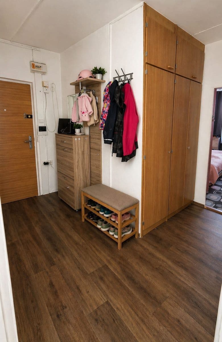 Prodej bytu 3+1 79 m², Bzenecká, Plzeň, Plzeňský kraj Prodej bytu 3+1 79 m², Bzenecká, Plzeň, Plzeňský kraj