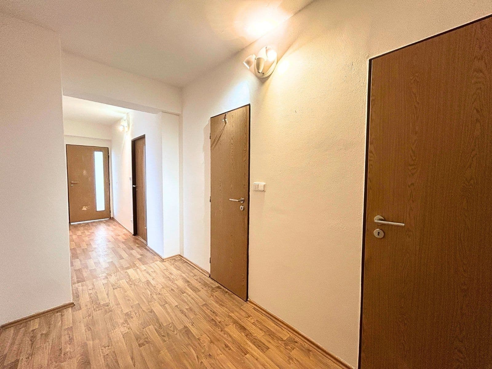 Pronájem bytu 3+1 71 m², 17. listopadu, Mladá Boleslav, Středočeský kraj Pronájem bytu 3+1 71 m², 17. listopadu, Mladá Boleslav, Středočeský kraj