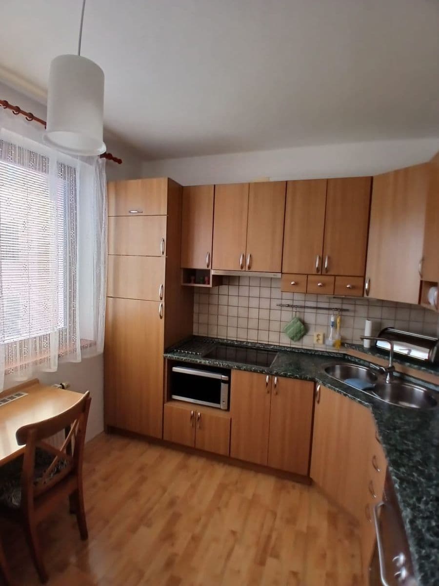 Pronájem bytu 1+1 32 m², Tůmy Přeloučského, Přelouč, Pardubický kraj Pronájem bytu 1+1 32 m², Tůmy Přeloučského, Přelouč, Pardubický kraj