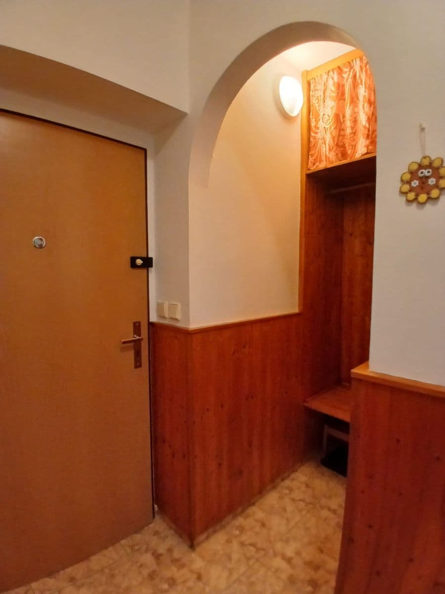 Pronájem bytu 1+1 32 m², Tůmy Přeloučského, Přelouč, Pardubický kraj Pronájem bytu 1+1 32 m², Tůmy Přeloučského, Přelouč, Pardubický kraj