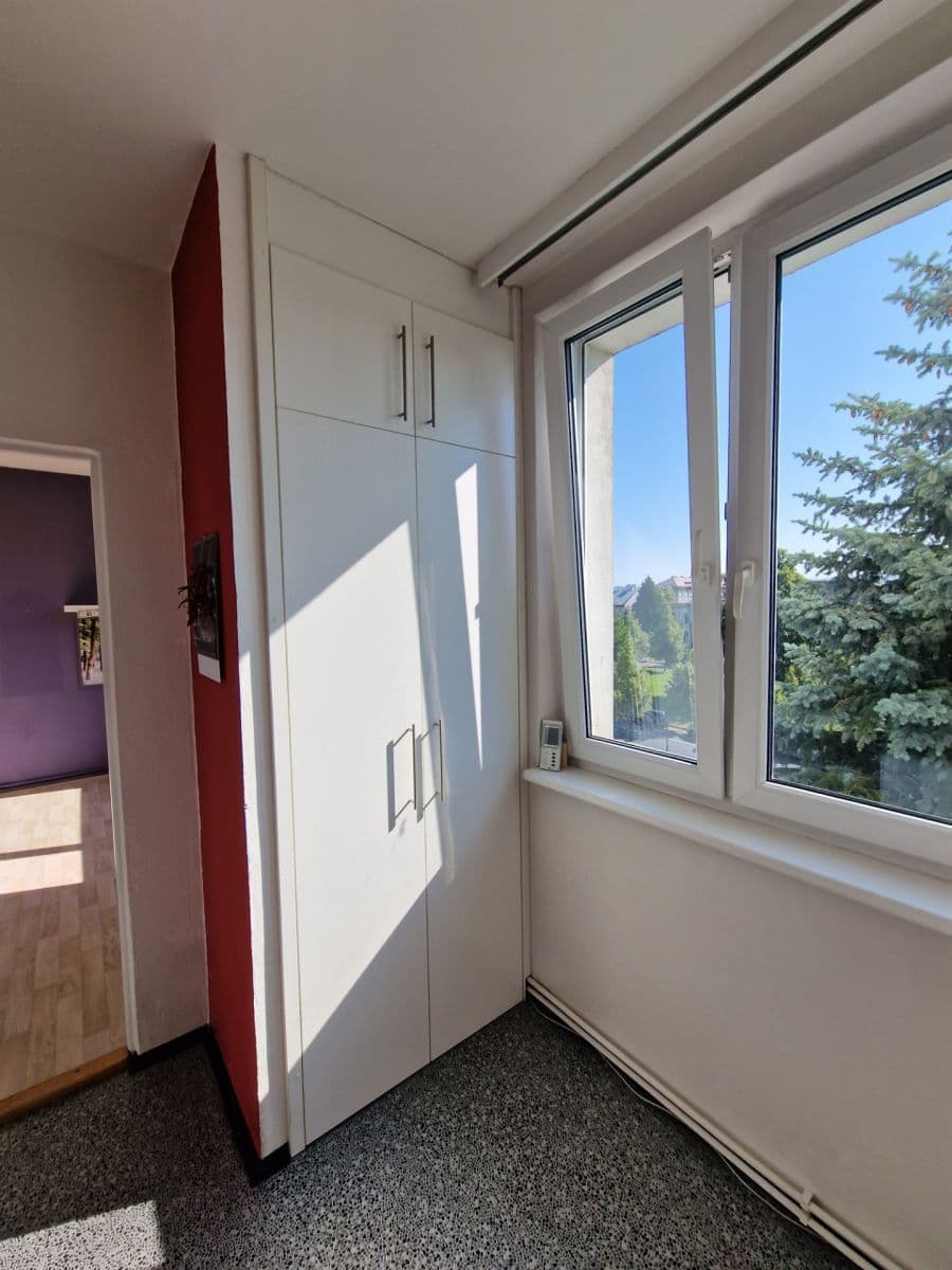 Pronájem bytu 3+1 74 m², Náves Svobody, Olomouc, Olomoucký kraj Pronájem bytu 3+1 74 m², Náves Svobody, Olomouc, Olomoucký kraj