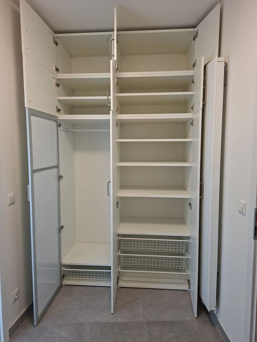 Pronájem bytu 1+kk 42 m², Řepova, Brno, Jihomoravský kraj Pronájem bytu 1+kk 42 m², Řepova, Brno, Jihomoravský kraj