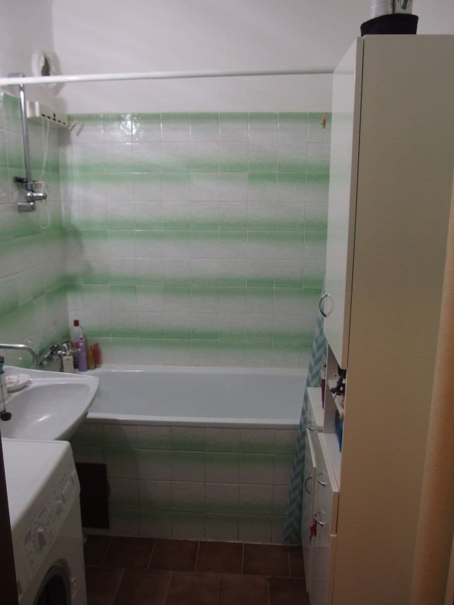 Prodej bytu 1+1 43 m², Kubištova, Praha, Praha Prodej bytu 1+1 43 m², Kubištova, Praha, Praha
