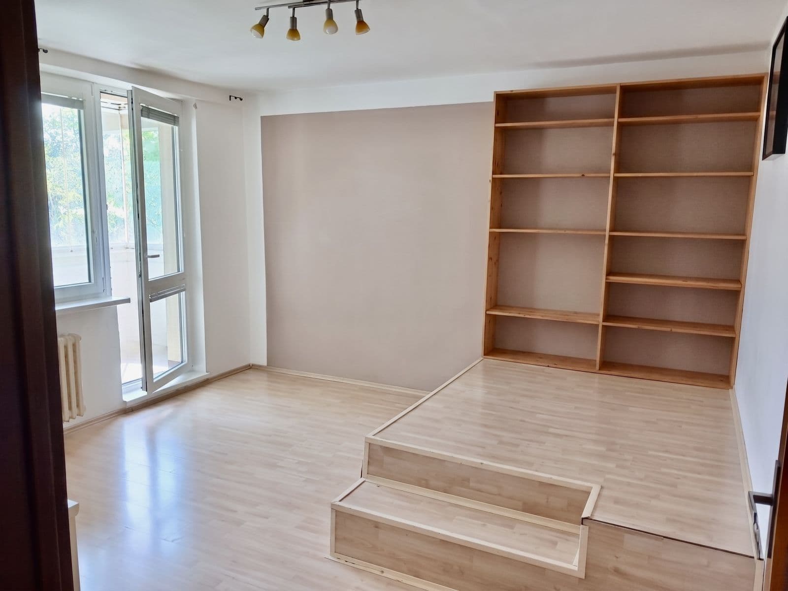 Prodej bytu 1+1 43 m², Kubištova, Praha, Praha Prodej bytu 1+1 43 m², Kubištova, Praha, Praha