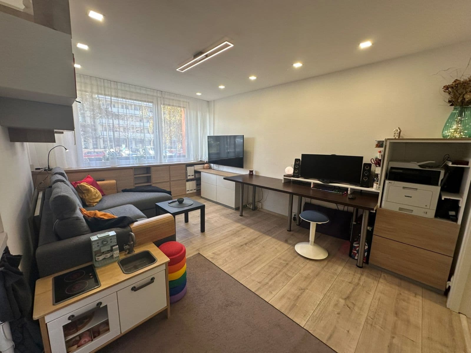 Prodej bytu 2+kk 50 m², Veronské náměstí, Praha, Praha Prodej bytu 2+kk 50 m², Veronské náměstí, Praha, Praha