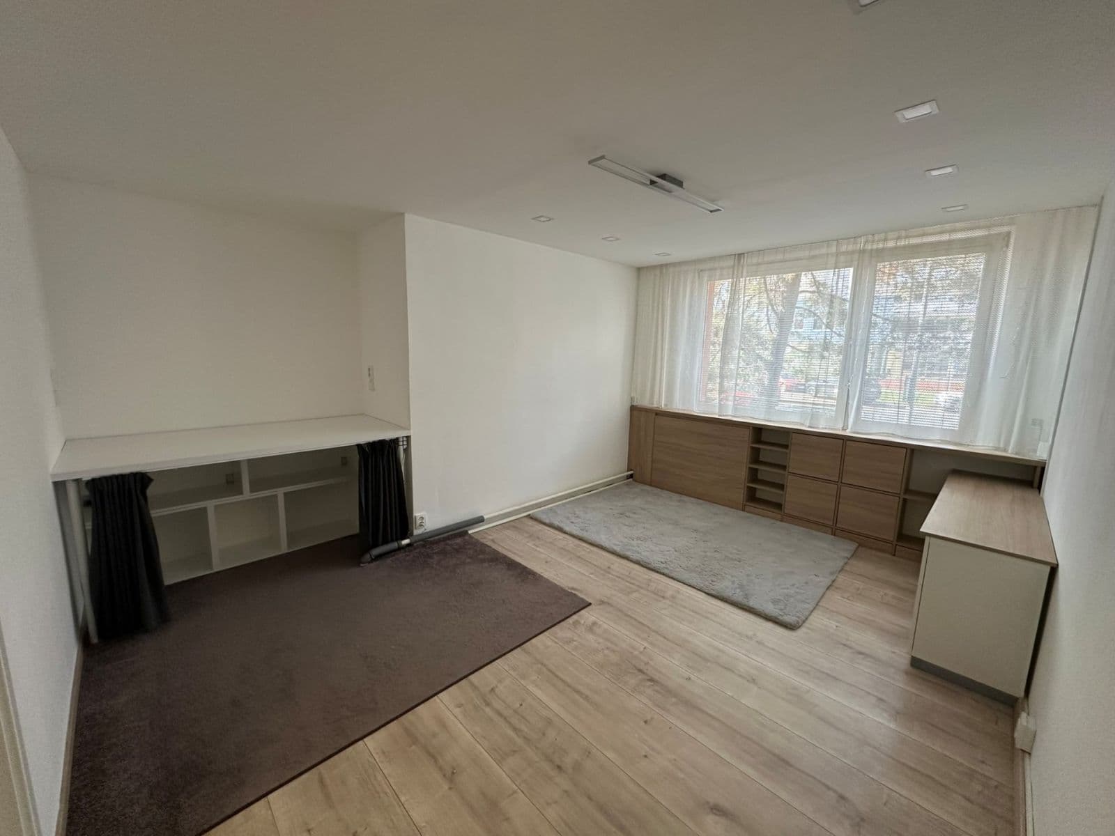 Prodej bytu 2+kk 50 m², Veronské náměstí, Praha, Praha Prodej bytu 2+kk 50 m², Veronské náměstí, Praha, Praha