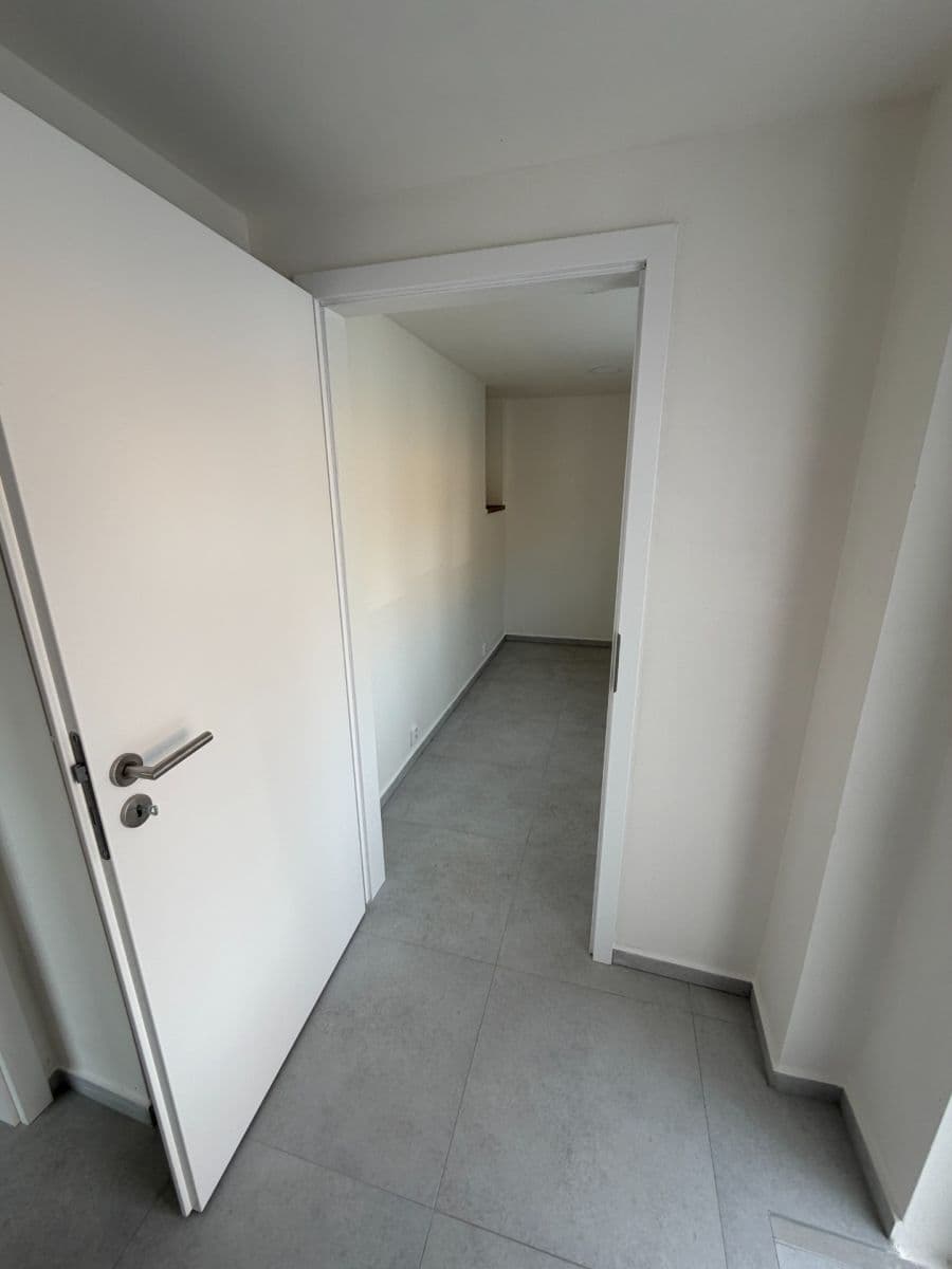 Pronájem bytu 3+kk 64 m², Pod Labuťkou, Praha, Praha Pronájem bytu 3+kk 64 m², Pod Labuťkou, Praha, Praha