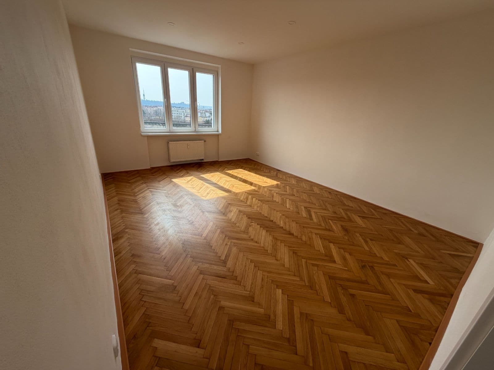 Pronájem bytu 3+kk 64 m², Pod Labuťkou, Praha, Praha Pronájem bytu 3+kk 64 m², Pod Labuťkou, Praha, Praha