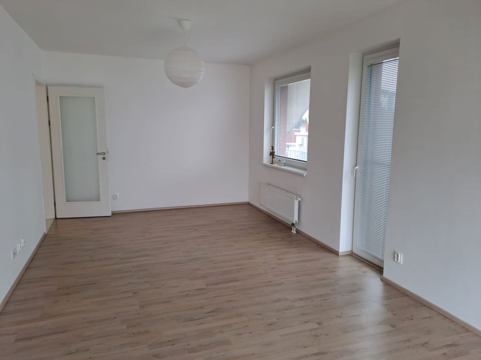 Pronájem bytu 2+kk 60 m², Plavínová, Říčany, Středočeský kraj Pronájem bytu 2+kk 60 m², Plavínová, Říčany, Středočeský kraj