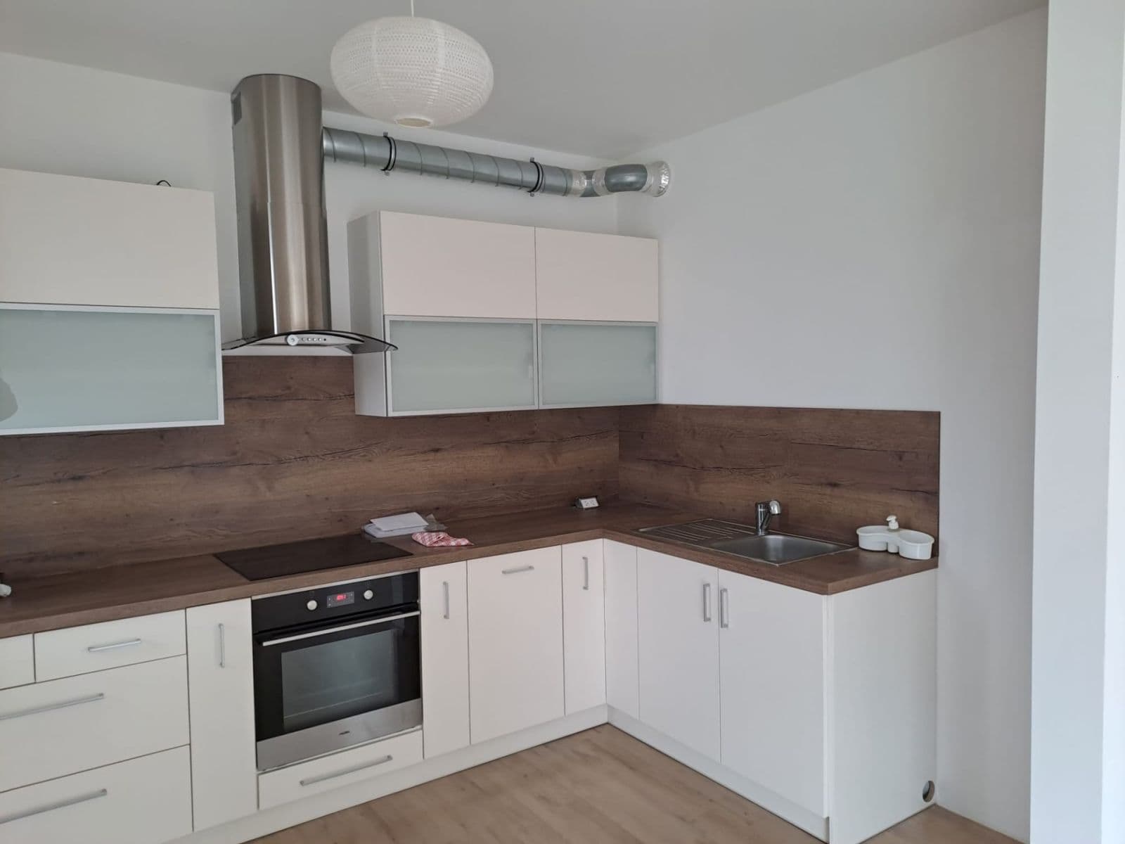 Pronájem bytu 2+kk 60 m², Plavínová, Říčany, Středočeský kraj Pronájem bytu 2+kk 60 m², Plavínová, Říčany, Středočeský kraj