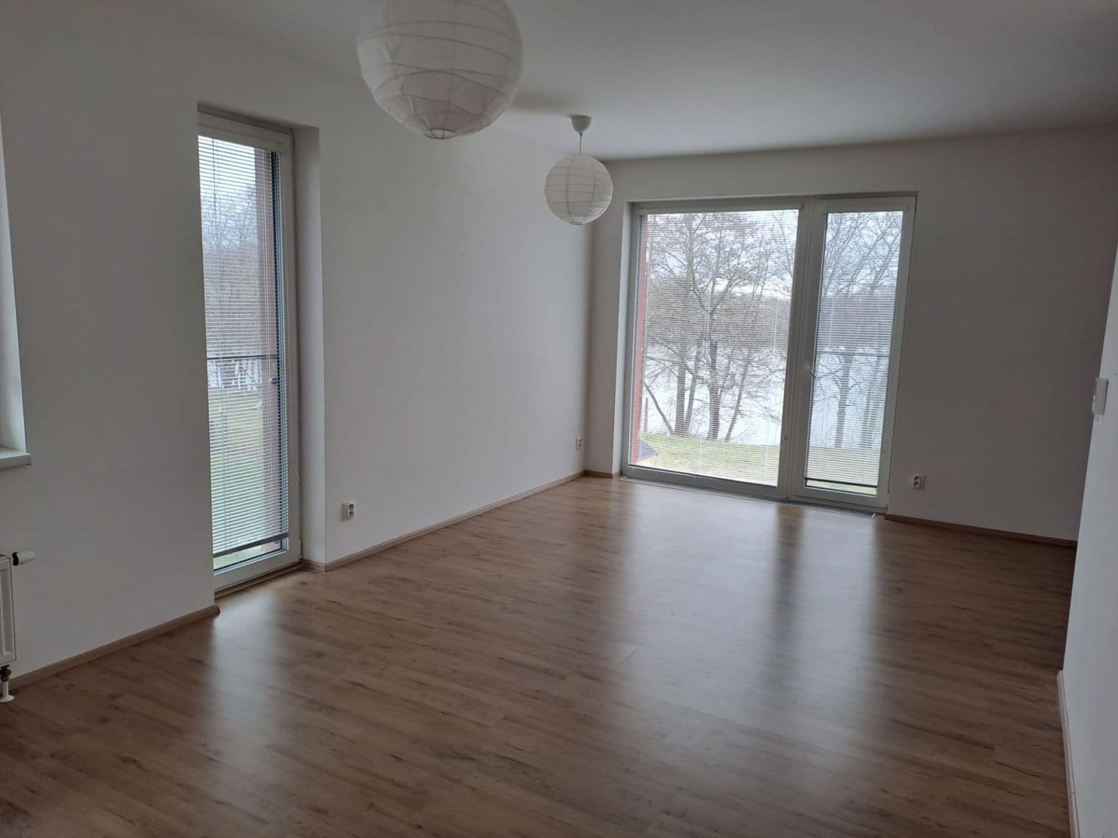 Pronájem bytu 2+kk 60 m², Plavínová, Říčany, Středočeský kraj Pronájem bytu 2+kk 60 m², Plavínová, Říčany, Středočeský kraj
