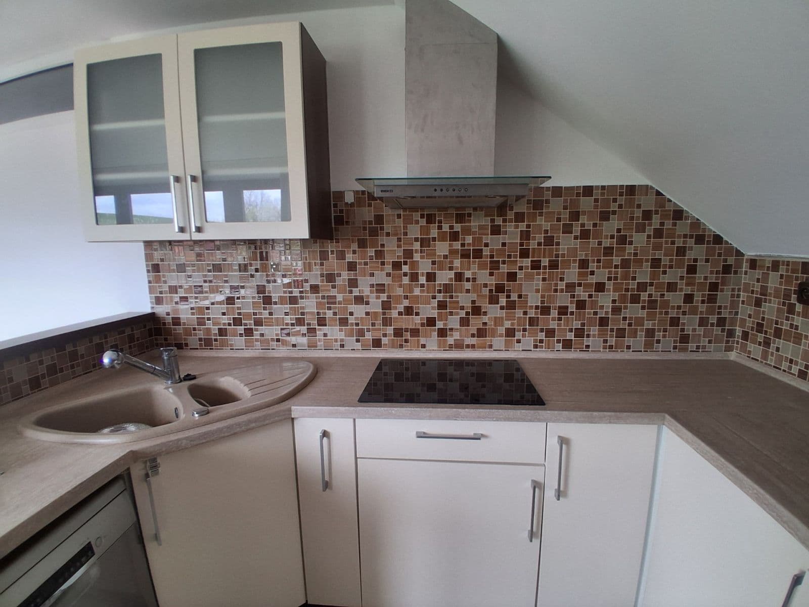 Pronájem bytu 3+1 100 m², Chudčice, Jihomoravský kraj Pronájem bytu 3+1 100 m², Chudčice, Jihomoravský kraj