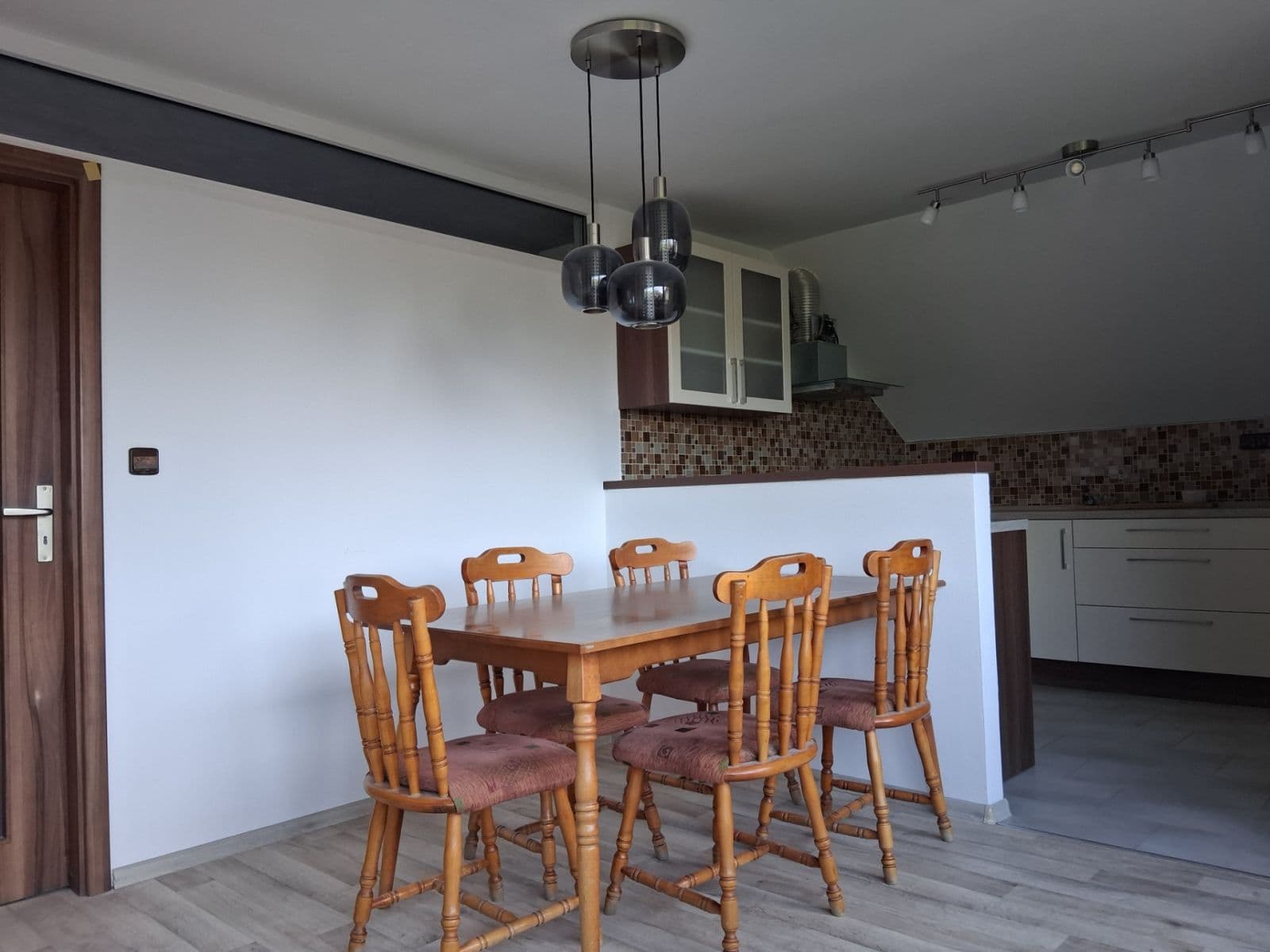 Pronájem bytu 3+1 100 m², Chudčice, Jihomoravský kraj Pronájem bytu 3+1 100 m², Chudčice, Jihomoravský kraj