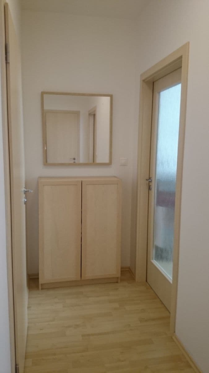 Pronájem bytu 2+kk 55 m², U Hostavického potoka, Praha, Praha Pronájem bytu 2+kk 55 m², U Hostavického potoka, Praha, Praha