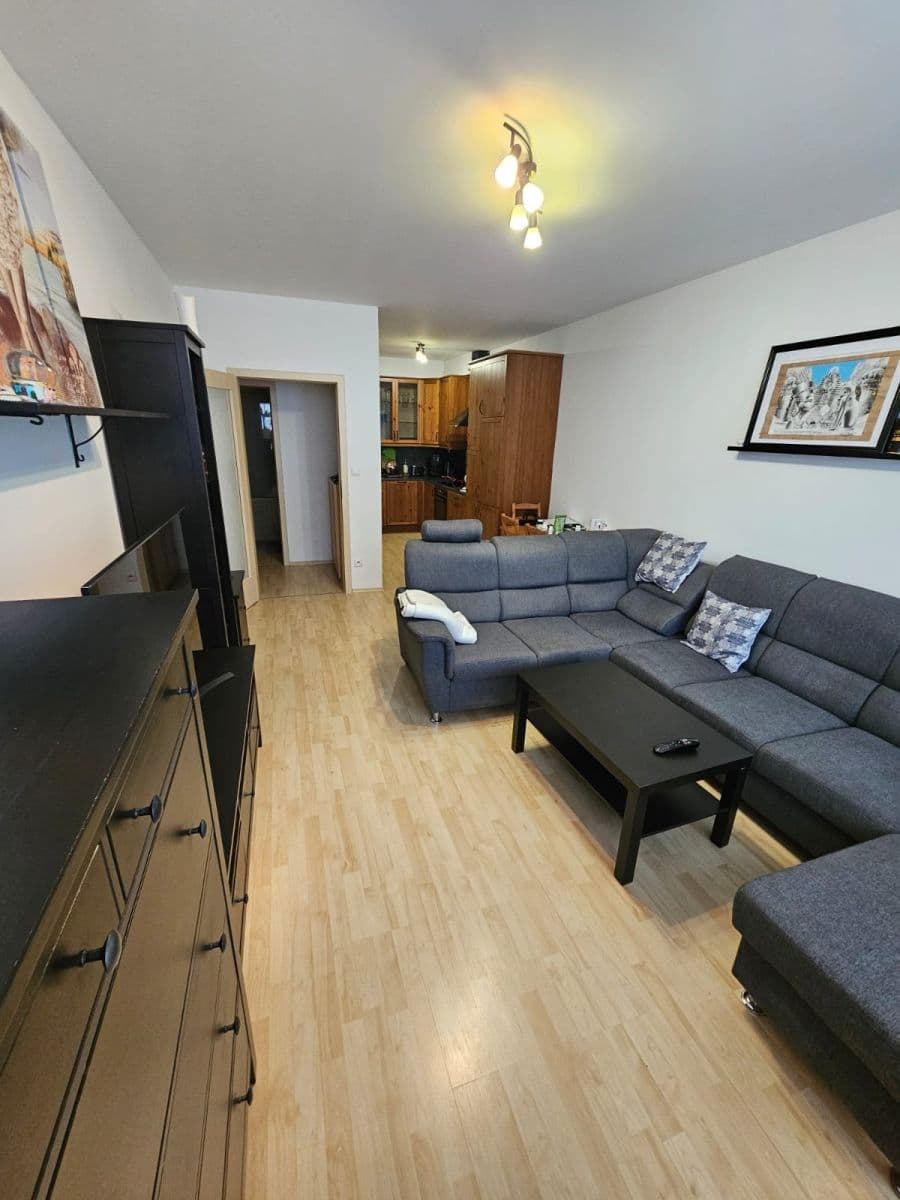 Pronájem bytu 2+kk 55 m², U Hostavického potoka, Praha, Praha Pronájem bytu 2+kk 55 m², U Hostavického potoka, Praha, Praha