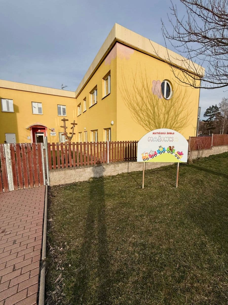 Prodej bytu 1+kk 30 m², Okružní, Jihlava, Kraj Vysočina Prodej bytu 1+kk 30 m², Okružní, Jihlava, Kraj Vysočina