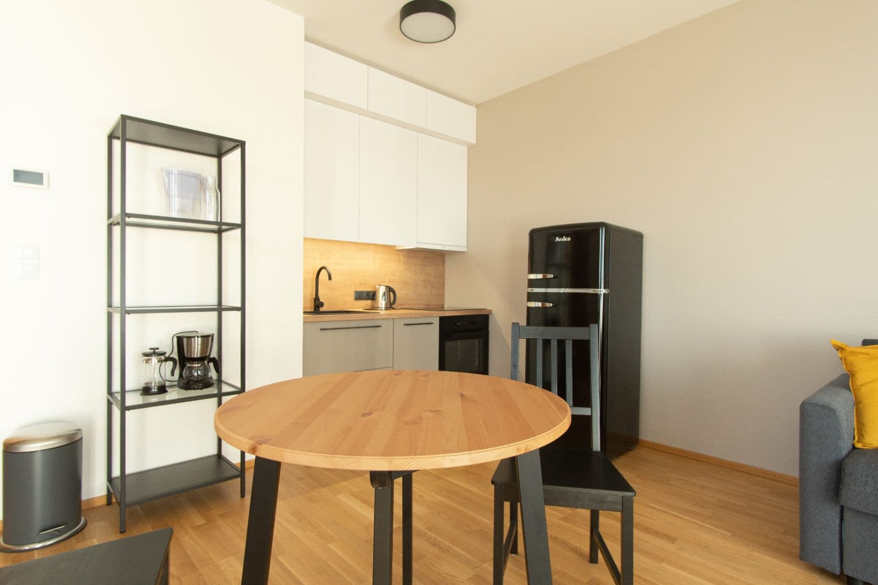 Pronájem bytu 1+kk 42 m², Argentinská, Praha, Praha Pronájem bytu 1+kk 42 m², Argentinská, Praha, Praha