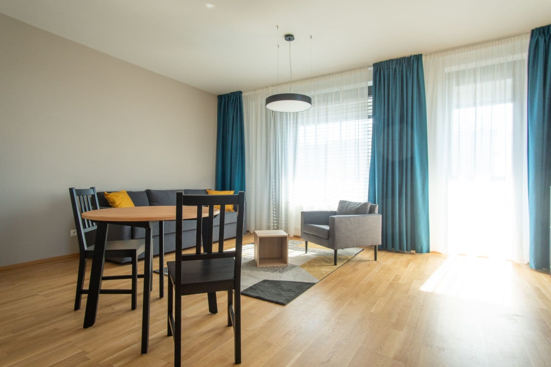 Pronájem bytu 1+kk 42 m², Argentinská, Praha, Praha Pronájem bytu 1+kk 42 m², Argentinská, Praha, Praha
