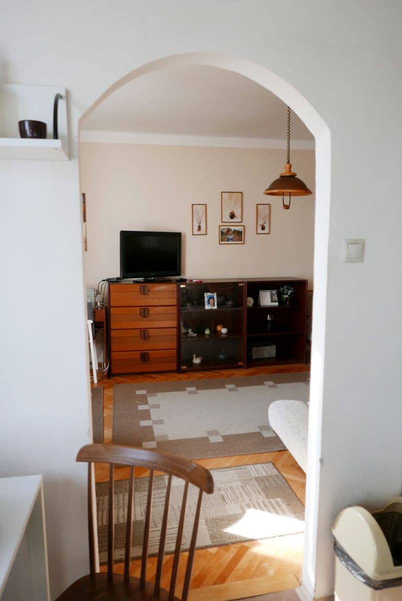 Prodej bytu 2+1 52 m², Kubánská, Liberec, Liberecký kraj Prodej bytu 2+1 52 m², Kubánská, Liberec, Liberecký kraj