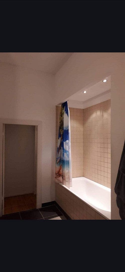 Prodej bytu 6+1 159 m², Berlin, Berlín Prodej bytu 6+1 159 m², Berlin, Berlín