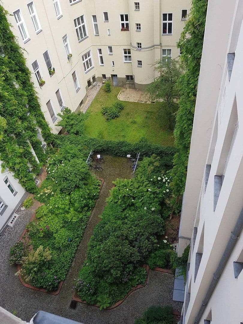 Prodej bytu 6+1 159 m², Berlin, Berlín Prodej bytu 6+1 159 m², Berlin, Berlín