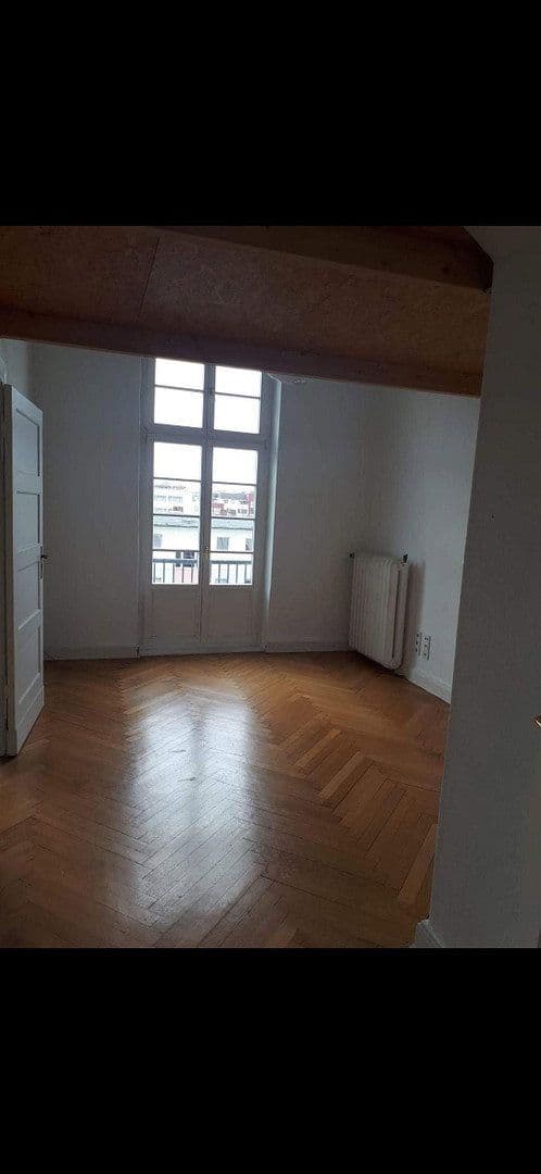 Prodej bytu 6+1 159 m², Berlin, Berlín Prodej bytu 6+1 159 m², Berlin, Berlín