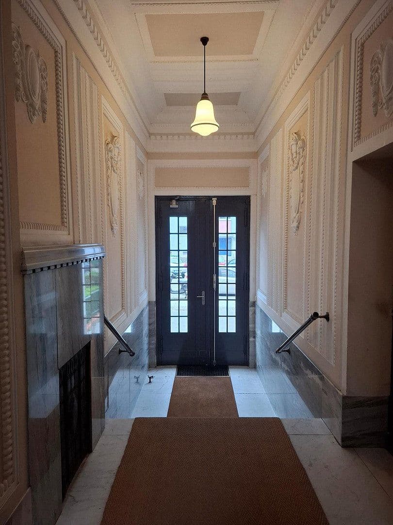 Prodej bytu 6+1 159 m², Berlin, Berlín Prodej bytu 6+1 159 m², Berlin, Berlín