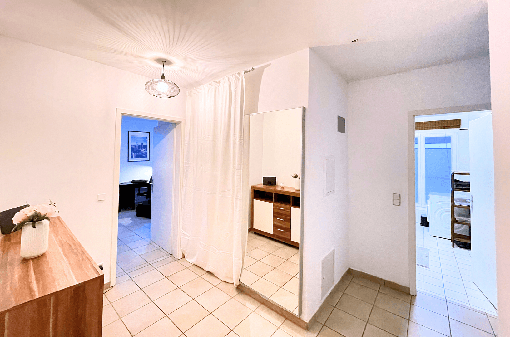 Pronájem bytu 2+1 73 m², Berlin, Berlín Pronájem bytu 2+1 73 m², Berlin, Berlín