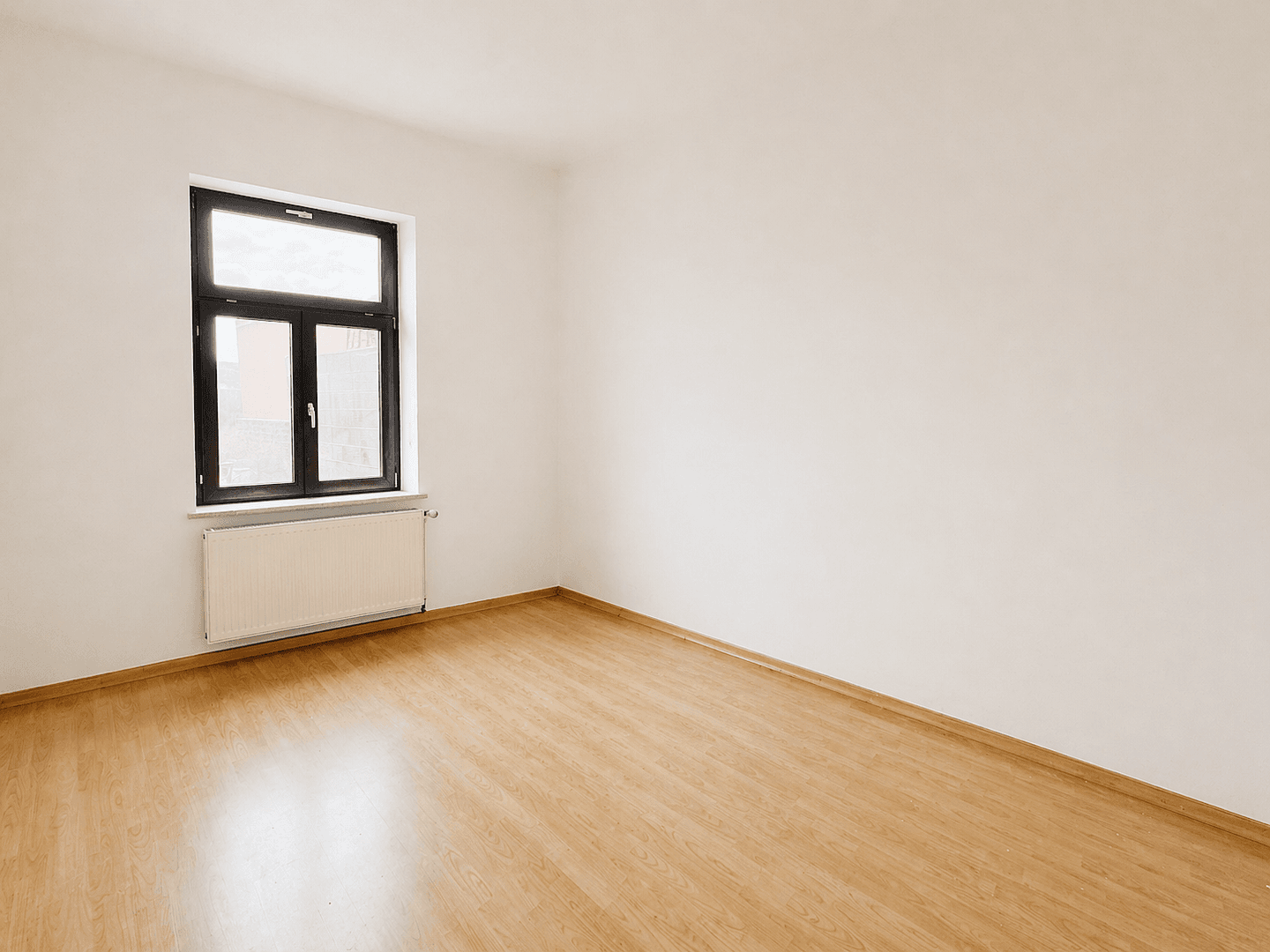 Pronájem bytu 5+1 139 m², Veitshöchheimerstraße 16, Würzburg, Bavorsko Pronájem bytu 5+1 139 m², Veitshöchheimerstraße 16, Würzburg, Bavorsko