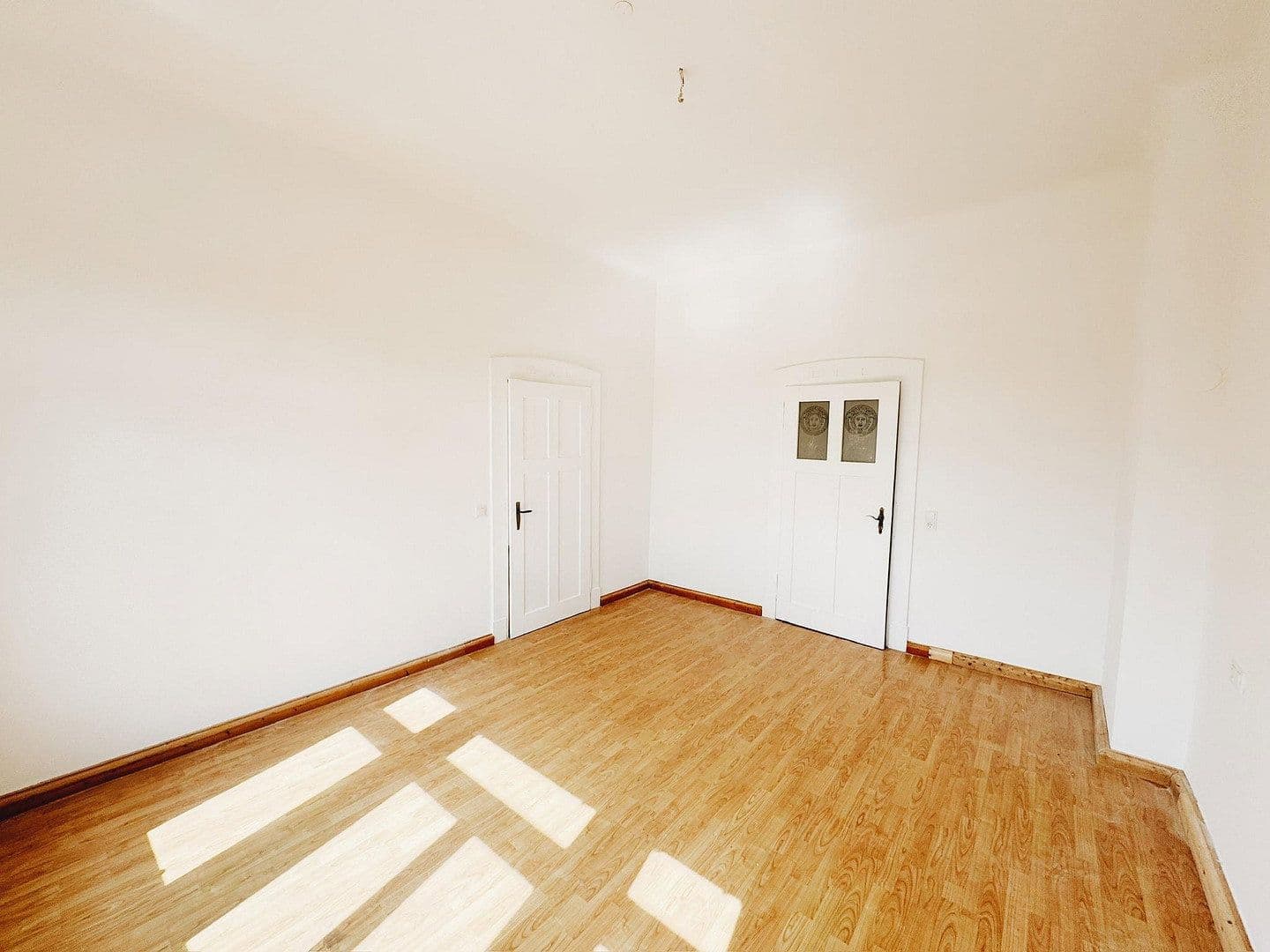 Pronájem bytu 5+1 139 m², Veitshöchheimerstraße 16, Würzburg, Bavorsko Pronájem bytu 5+1 139 m², Veitshöchheimerstraße 16, Würzburg, Bavorsko