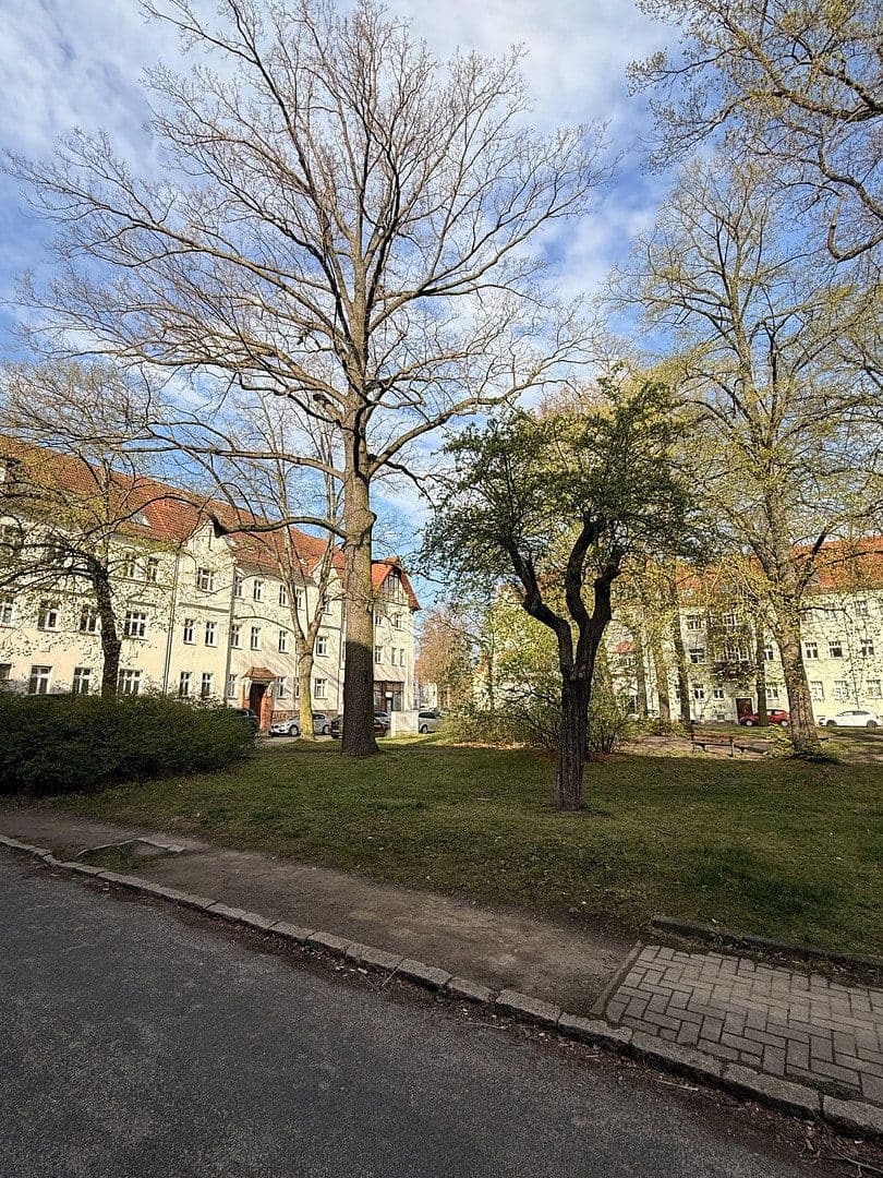 Pronájem bytu 3+1 75 m², Klingerplatz 4, Leipzig, Sasko Pronájem bytu 3+1 75 m², Klingerplatz 4, Leipzig, Sasko