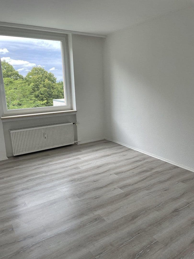 Pronájem bytu 4+1 92 m², Am Brachfelde 10, Göttingen, Dolní Sasko Pronájem bytu 4+1 92 m², Am Brachfelde 10, Göttingen, Dolní Sasko