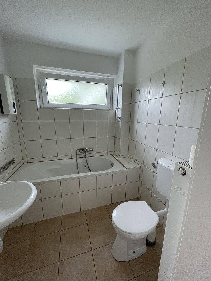 Pronájem bytu 4+1 92 m², Am Brachfelde 10, Göttingen, Dolní Sasko Pronájem bytu 4+1 92 m², Am Brachfelde 10, Göttingen, Dolní Sasko