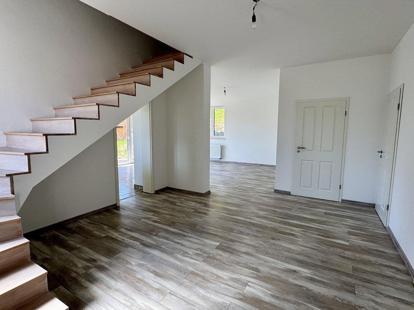 Prodej domu 167 m², pozemek 818 m², Ronsberg, Bavorsko Prodej domu 167 m², pozemek 818 m², Ronsberg, Bavorsko