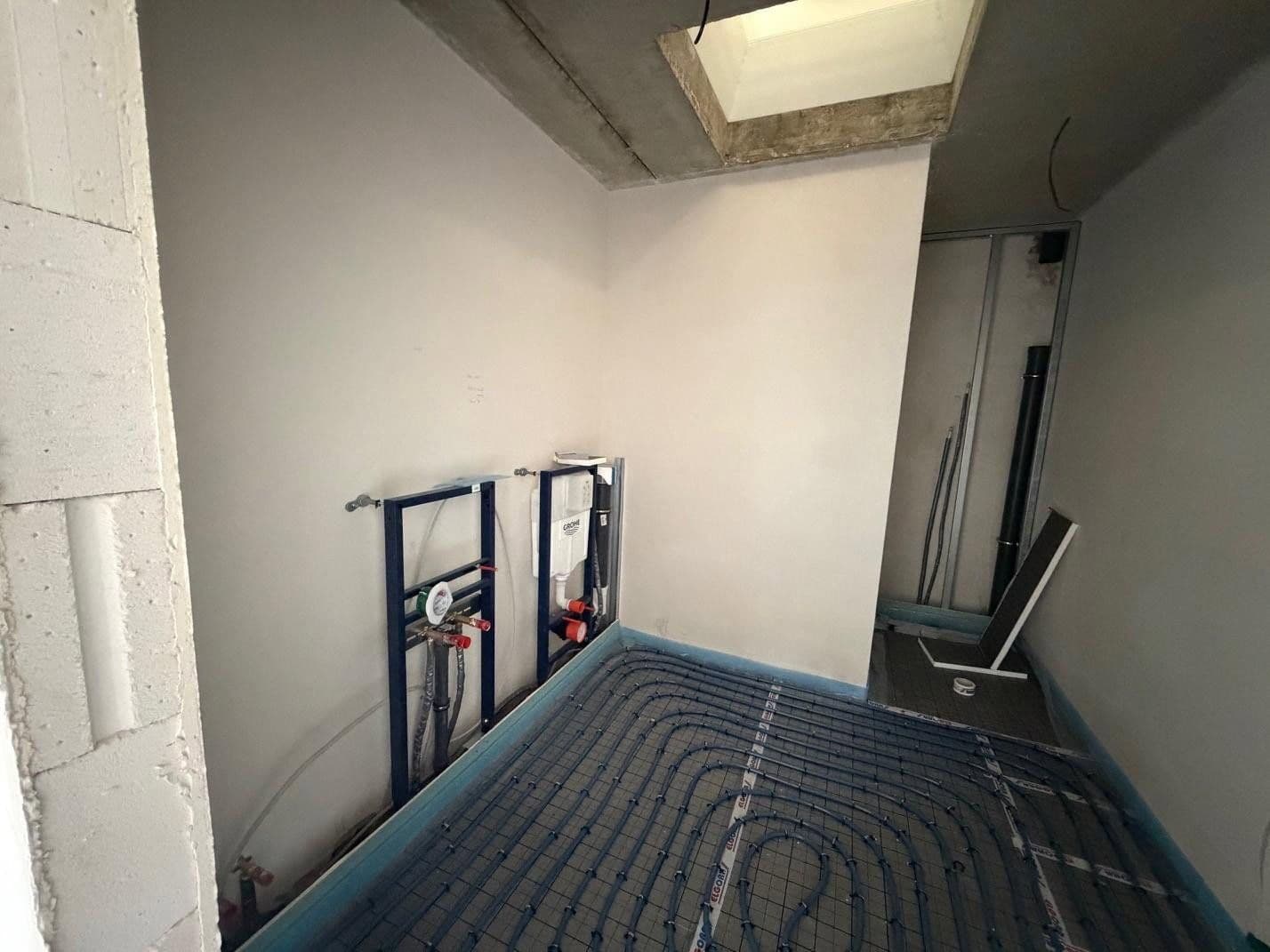 Pronájem bytu 4+1 96 m², Tremmener Straße 2, Nauen, Braniborsko Pronájem bytu 4+1 96 m², Tremmener Straße 2, Nauen, Braniborsko