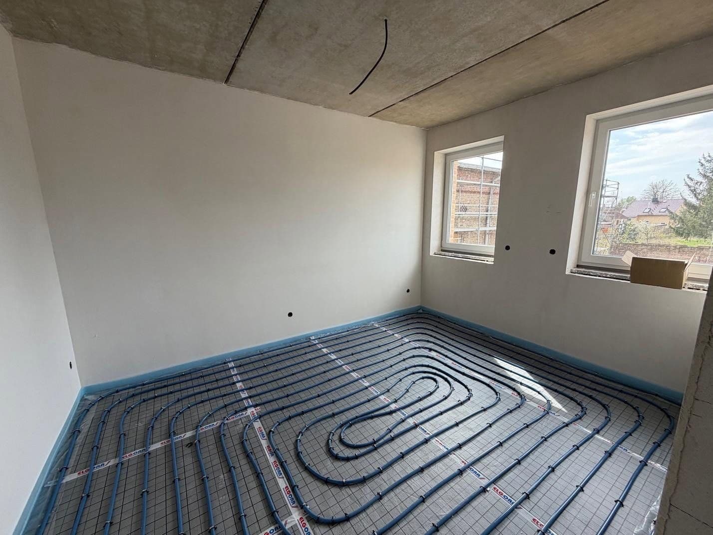 Pronájem bytu 4+1 96 m², Tremmener Straße 2, Nauen, Braniborsko Pronájem bytu 4+1 96 m², Tremmener Straße 2, Nauen, Braniborsko