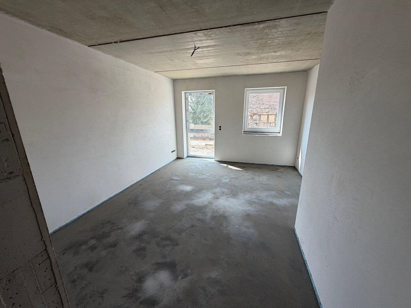 Pronájem bytu 3+1 86 m², Tremmener Straße 2, Nauen, Braniborsko Pronájem bytu 3+1 86 m², Tremmener Straße 2, Nauen, Braniborsko