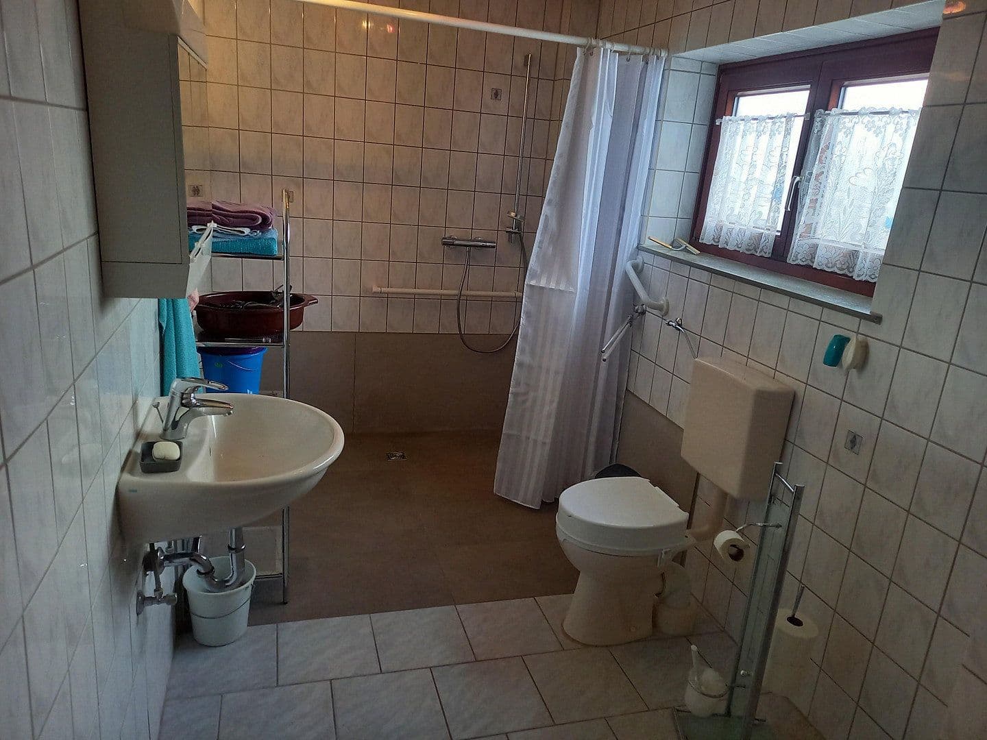 Prodej domu 166 m², pozemek 590 m², Neustadt/ Westerwald, Porýní-Falc Prodej domu 166 m², pozemek 590 m², Neustadt/ Westerwald, Porýní-Falc