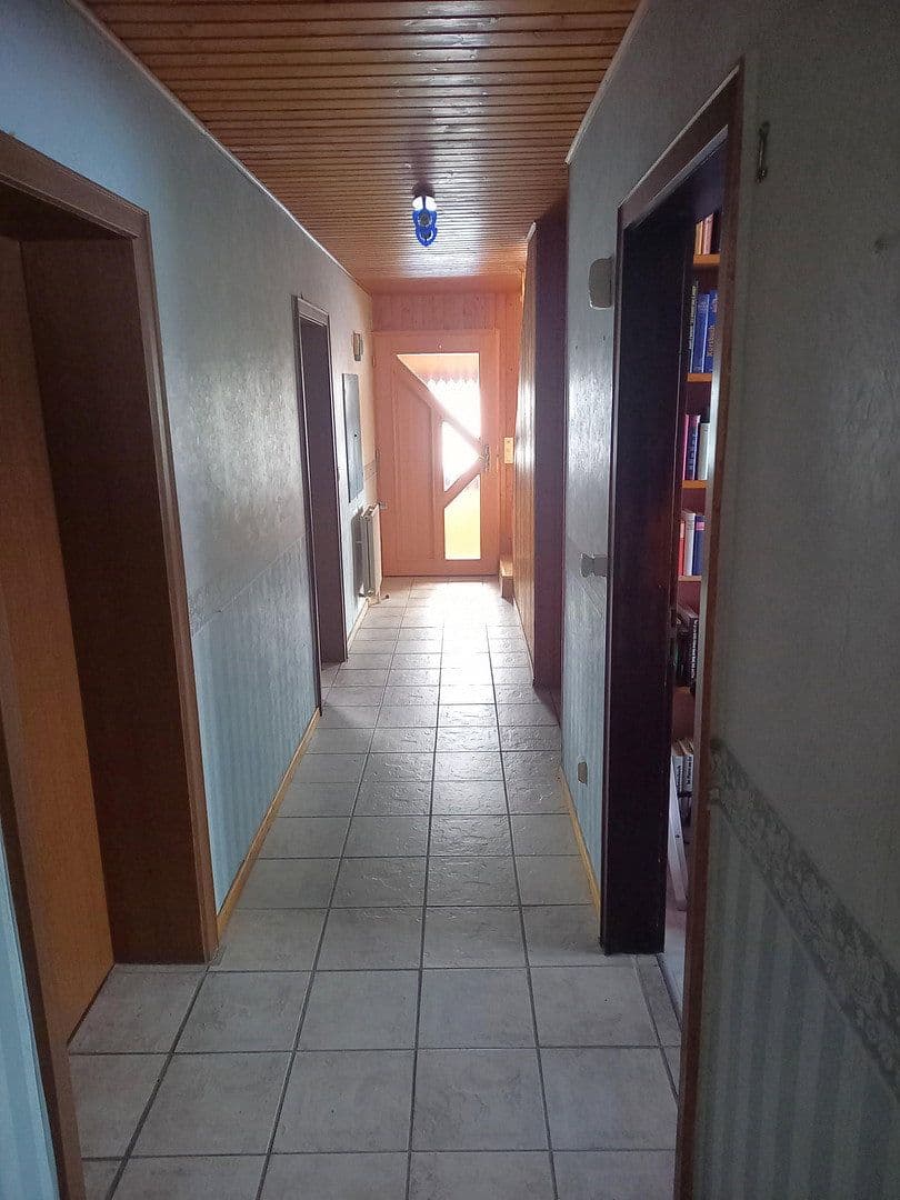 Prodej domu 166 m², pozemek 590 m², Neustadt/ Westerwald, Porýní-Falc Prodej domu 166 m², pozemek 590 m², Neustadt/ Westerwald, Porýní-Falc