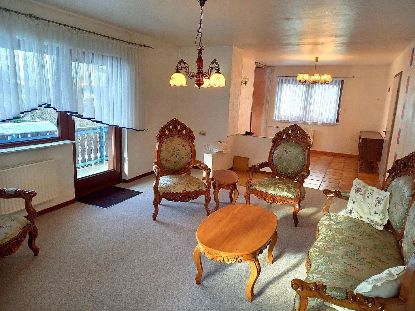 Prodej domu 166 m², pozemek 590 m², Neustadt/ Westerwald, Porýní-Falc Prodej domu 166 m², pozemek 590 m², Neustadt/ Westerwald, Porýní-Falc