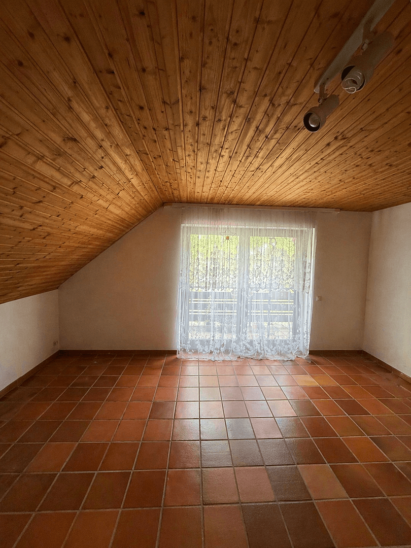 Pronájem bytu 3+1 80 m², Dr.-Schultz-Str. 2D, Frechen, Severní Porýní-Vestfálsko Pronájem bytu 3+1 80 m², Dr.-Schultz-Str. 2D, Frechen, Severní Porýní-Vestfálsko